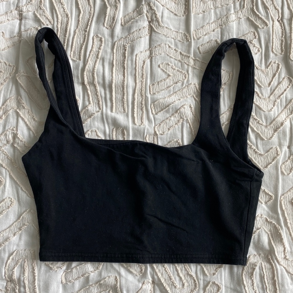 Artizia The Group by Babaton SOFT CONTOUR BRA TOP in Black